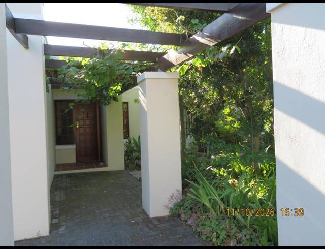 2 BEDROOM PROPERTY TO RENT IN ZEVENDAL